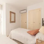 別荘 Beachfront With Balcony マルベーリャ