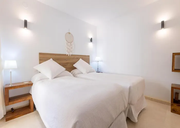 Beachfront With Balcony * Marbella