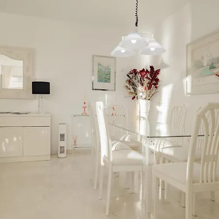 Holiday home Beachfront With Balcony *