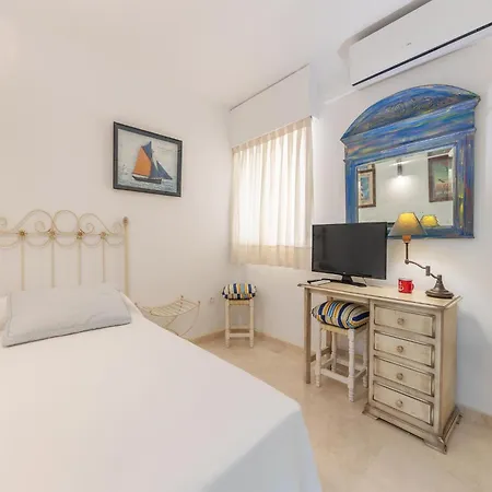 Beachfront With Balcony Holiday home *